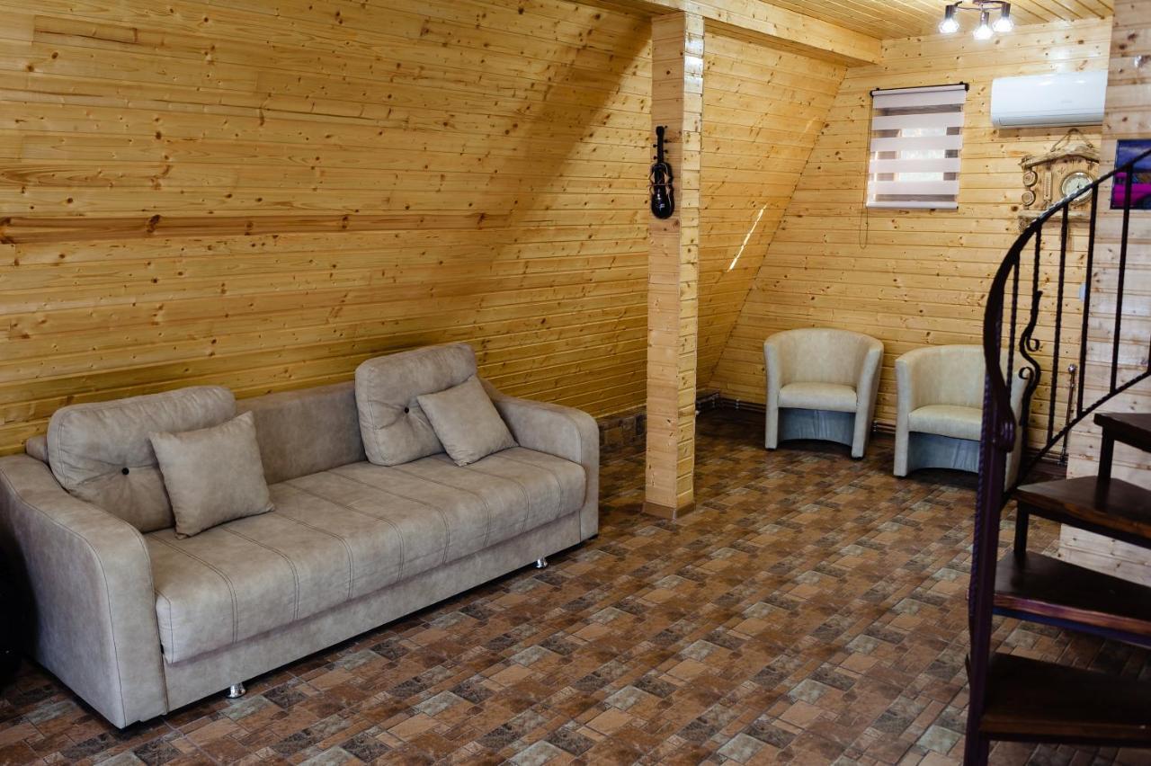 Ferienwohnung La Maria Si Ioana Curtea de Argeş Exterior foto
